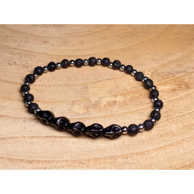 Bransoletka z howlitem - czaszki i srebro