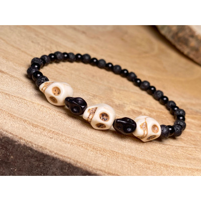 Bransoletka z howlitem - białe czaszki